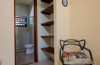 Casa em condomínio com piscina - Foto 15