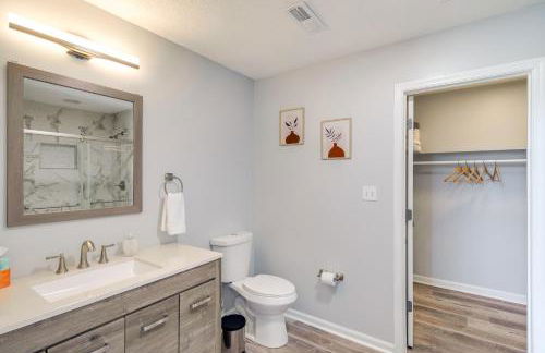 Patio and Spacious Yard Home in Athens - Foto 12