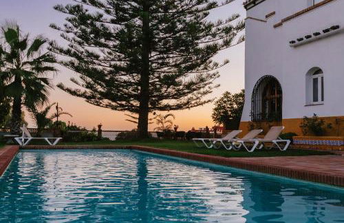 Hacienda Clavero One Garden Apartment - Photo 26