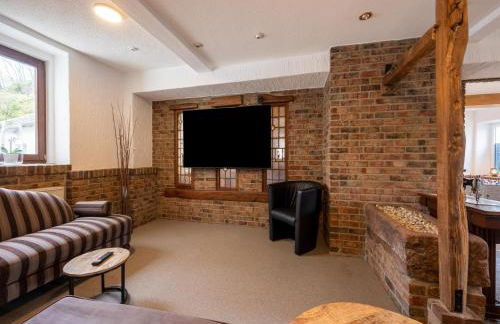 Grosse Gruppenunterkunft im Nationalpark Eifel mit Bar und Terrasse - Photo 93