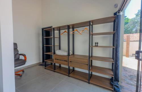 Ninho Verde II - Casa com Hidromassagem e Piscina - Foto 12