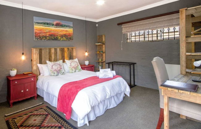 The Minimalist - Photo 4