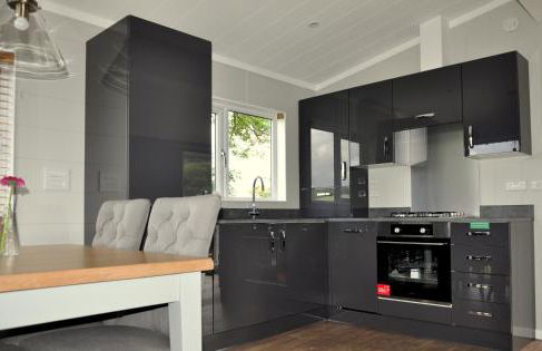 Riverside Holiday Park - Foto 7