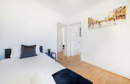 Modern Central London 3BR Flat Near O2 - Sleeps 8 - Foto 11