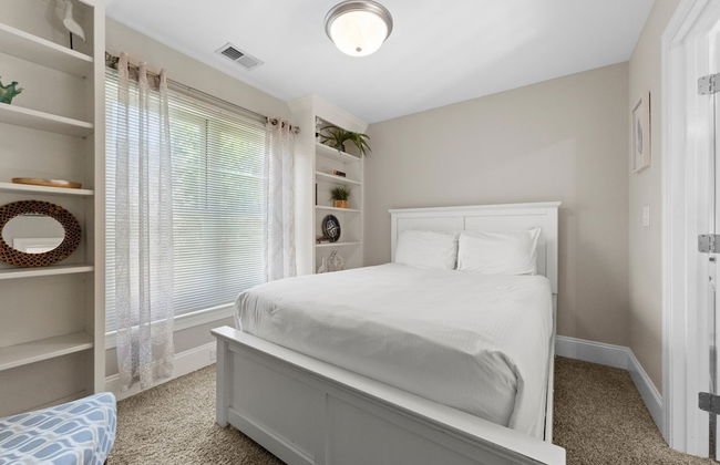 Making Waves by Avantstay Sleeps 20 Pool - Foto 34