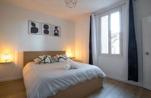 Centre - Parking - Place du Peyrou - Tram à 2 min - Photo 2