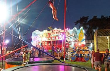 Mansion of 120 m2, with high ceilings and big yard - Foto 30