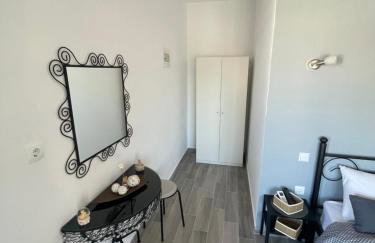 Elenas Apartments - Foto 44