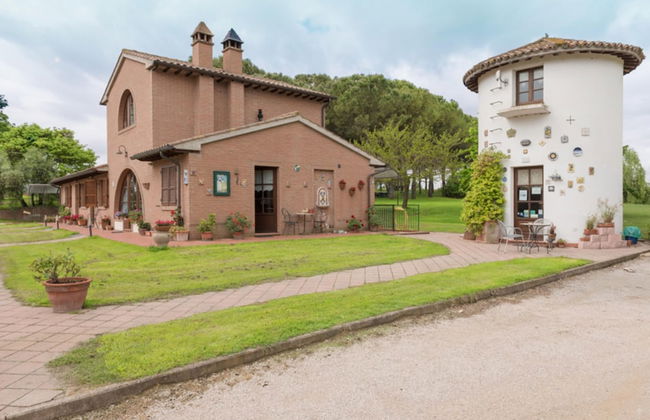 Laurel apt With Shared Pool - Foto 17