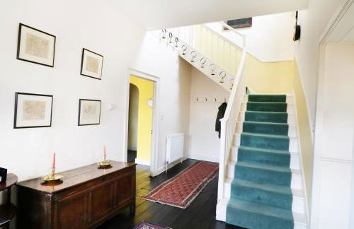 Glebe House - Photo 3