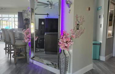 PoolSide Paradise - Foto 16