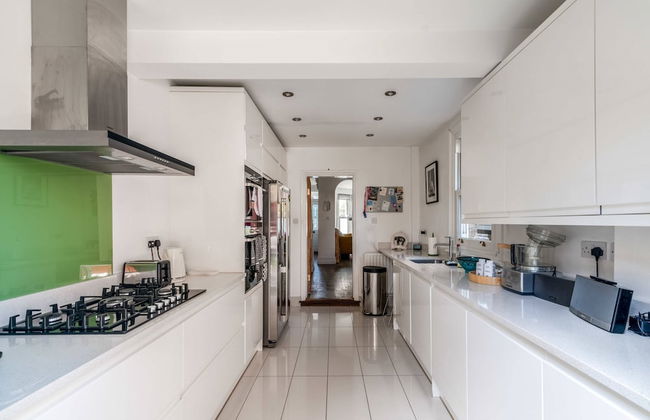 Ealing's Cozy Garden Retreat - Foto 7