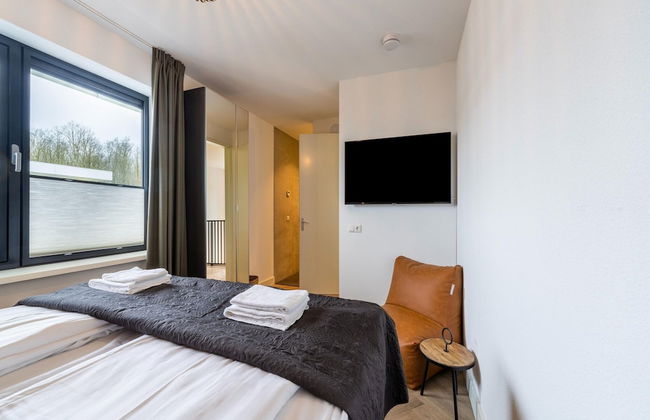 Villa in Zeewolde Near Town Center - Photo 12