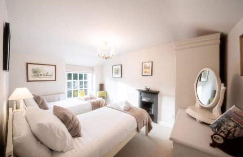 Host & Stay - White House - Photo 9