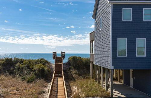 Boomerang- Oceanfront Log Cabin in North Topsail - Foto 1