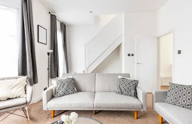 Charming 3-bed Apartment in London - Foto 32