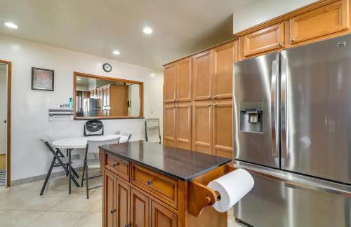 Vacation Rental w Pool &Garden 6 Guests near CSUN - Foto 59