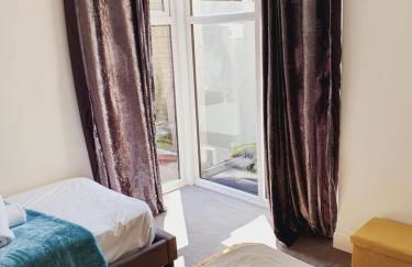 Deluxe Spacious Apartment in Chadwell Heath, London - Foto 17