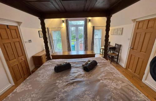 Castle House Holiday Home - Photo 36