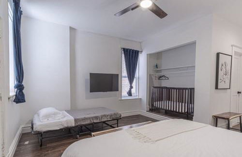 Ann Avenue 3BR St Louis Home with Games and Free Parking - Photo 10