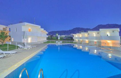 Reina Apartments - Photo 10