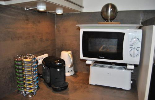 Le Calme au Centre Ville à 10 minutes à pied de la Croisette et des plages - Foto 9