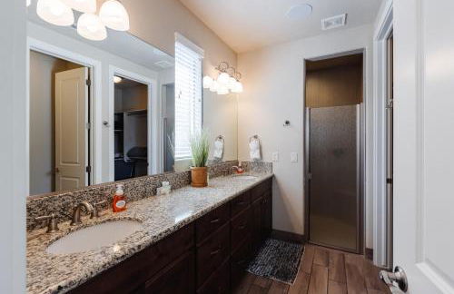 Paradise Village at Zion 28 Private Hot Tub, Outdoor firepit, and Community Pool - Foto 17