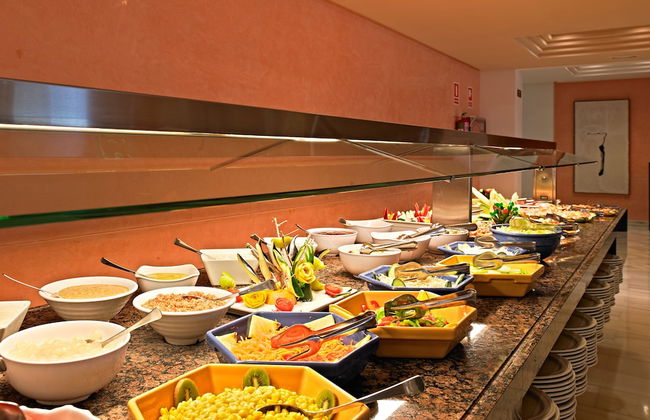 Protur Vista Badía Aparthotel - Photo 37