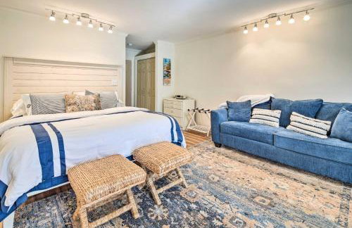 Balcony and Pool Access! Couples Escape in Lake Lure - Foto 5