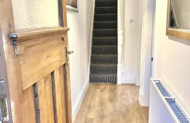 Modern 4-bed stay-away-home sleeps 8 in Preston - Foto 27