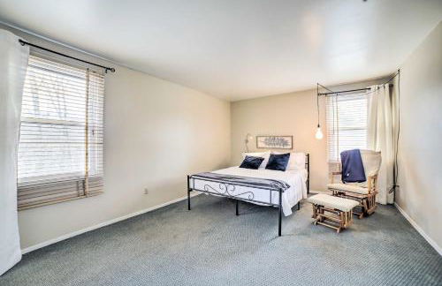 15 Mi to Pittsburgh WFH-Friendly Home with Deck - Foto 15