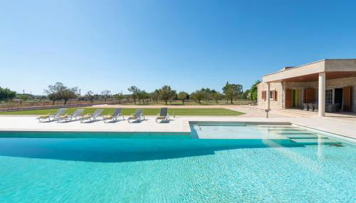 Mireia 2002 with pool and garden by BeBreeze Mallorca - Foto 3, sunbed