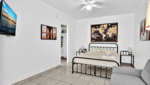 Downtown Hollywood Beach Blvd Studio Getaway - Foto 5