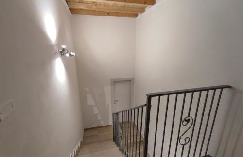 Grigio Perla Panigale, villetta con giardino, 3 camere, parcheggio privato fino 3 posti auto - Un oasi di tranquillità - Vicina all'Aeroporto, Unipol Arena e Fiera - Photo 43