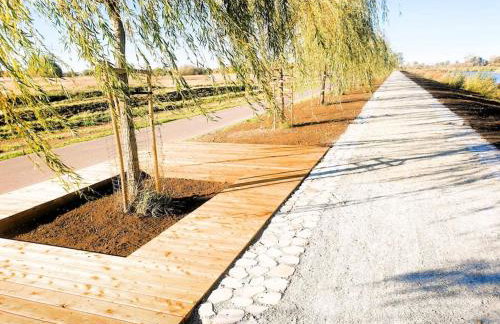 Uroczy dom na ładnym podwarszawskim osiedlu - Foto 18