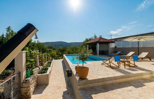 Villa Doli - Lovely holiday home with private pool - Photo 10