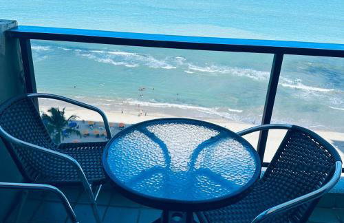 Flat 10 andar no Golden Beach acesso direto a praia - Photo 4