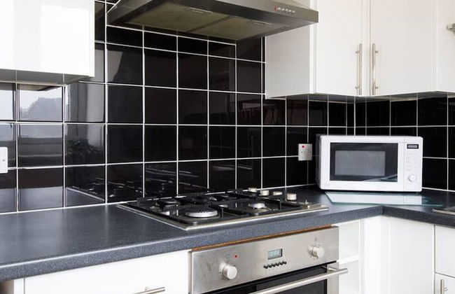 Lovely Selsey Apartment With sea Views Sleeps 4 - Foto 2