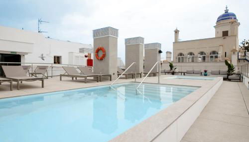 Goodnight Cádiz Apartments - Photo 2