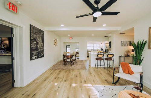 Oasis Over the Bridge of Lions - Foto 31