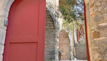 Maison typique et de caractère au cœur d'un des plus beaux villages de France - Photo 3