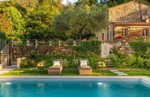 Villa Ester, a Stylish Farmhouse on the Hills - Foto 59