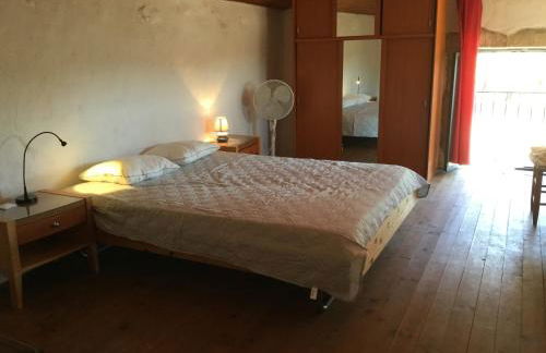 typical provencal farm in an exceptional natural site, the alpilles park - 8 people. - Foto 19