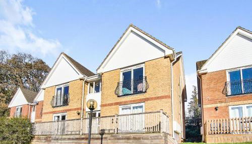 Sandown On The Creek - Photo 1