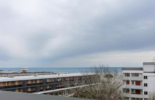 GuestHost - Comfortable Apartment with Sea View - Foto 24
