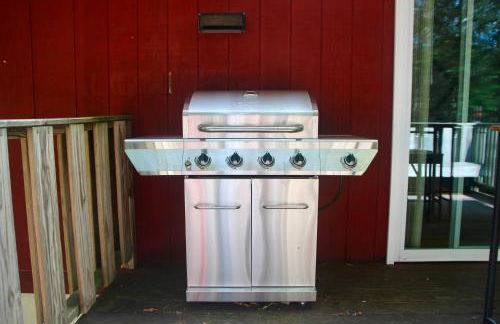 Escape to a 3-Bedroom Cabin in Lower Catskills - Foto 27