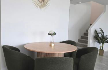 Luxury 4Bed 3Bath Roseville Home near Sports Complex and Galleria Mall - Foto 14