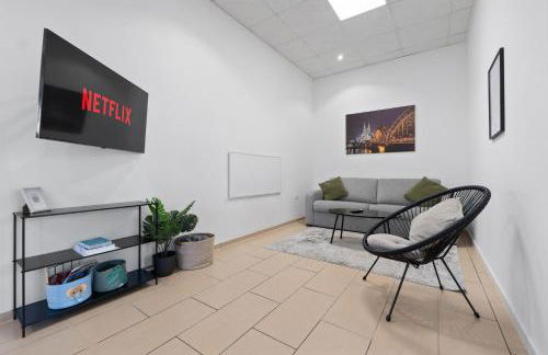 Gemütlich und Zentral, 3km zum Flughafen Köln-Bonn - Photo 13