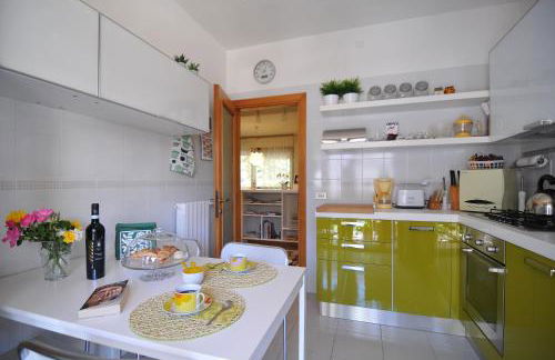 Sole & Querce Apartments- Bike Friendly with garage - Foto 25