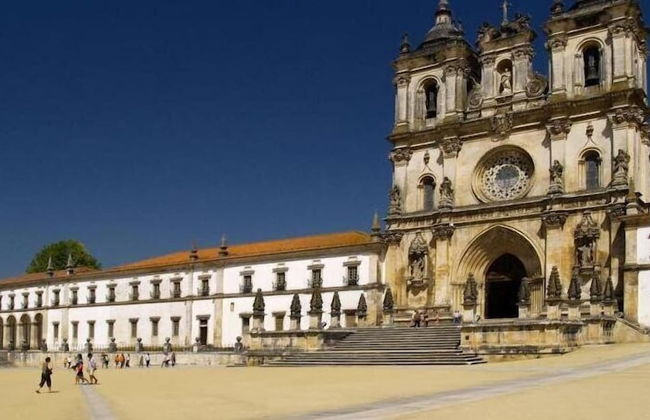 Historical Charming Vintage Villa with 4 bedrooms & country views 4 Villa by RedAwning - Foto 29